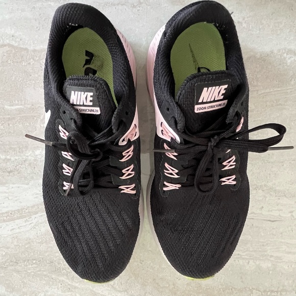 Nike Zoom Structure 22 - Picture 2 of 6